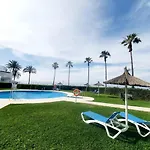 Casa La Luna: ¡cozy And Sunny 1br On The Beach! Daire Marbella