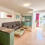 Casa La Luna: ¡cozy And Sunny 1br On The Beach! Daire Marbella