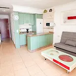 Casa La Luna: ¡cozy And Sunny 1br On The Beach! Daire