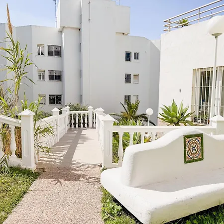 Apartment Casa La Luna- Beachfront 1br With Sea Views Marbella