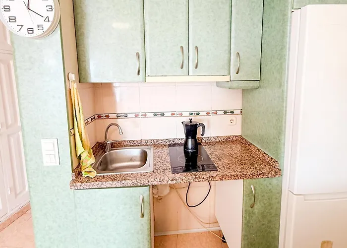 Casa La Luna: ¡cozy And Sunny 1br On The Beach! Apartamento Marbella